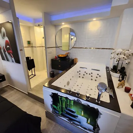 Lejlighed Loveroom66 Studio Romantique Avec Jacuzzi Balneo 2 Places *