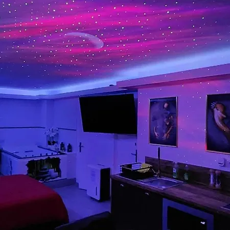 Loveroom66 Studio Romantique Avec Jacuzzi Balneo 2 Places Lejlighed *