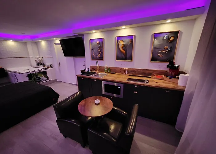 Appartement Romantique Avec Jacuzzi 2 Places Perpignan